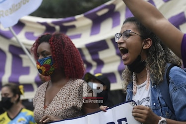 Asamblea rechaza los informes de minoría y se declara en sesión permanente hasta aprobar las reformas electorales