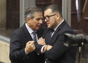 La oposición evaluaría impulsar a Eduardo Vásquez, de CD, para frenar a Shirley Castañedas