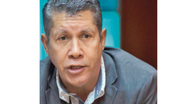 Falcón aventaja a Maduro para los próximos comicios de mayo