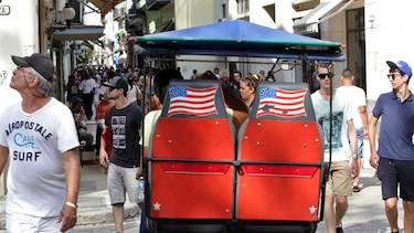 Comité del Senado de EU aprueba levantar la prohibición para viajar a Cuba