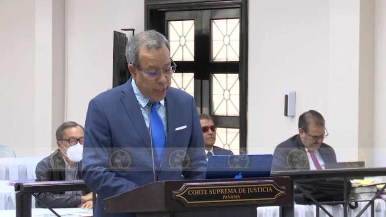 Los cinco condenados de New Business