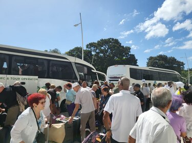 Desorganización en proceso de embarque y desembarque de crucero