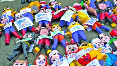 Ciudadanos exigen renuncia de diputados