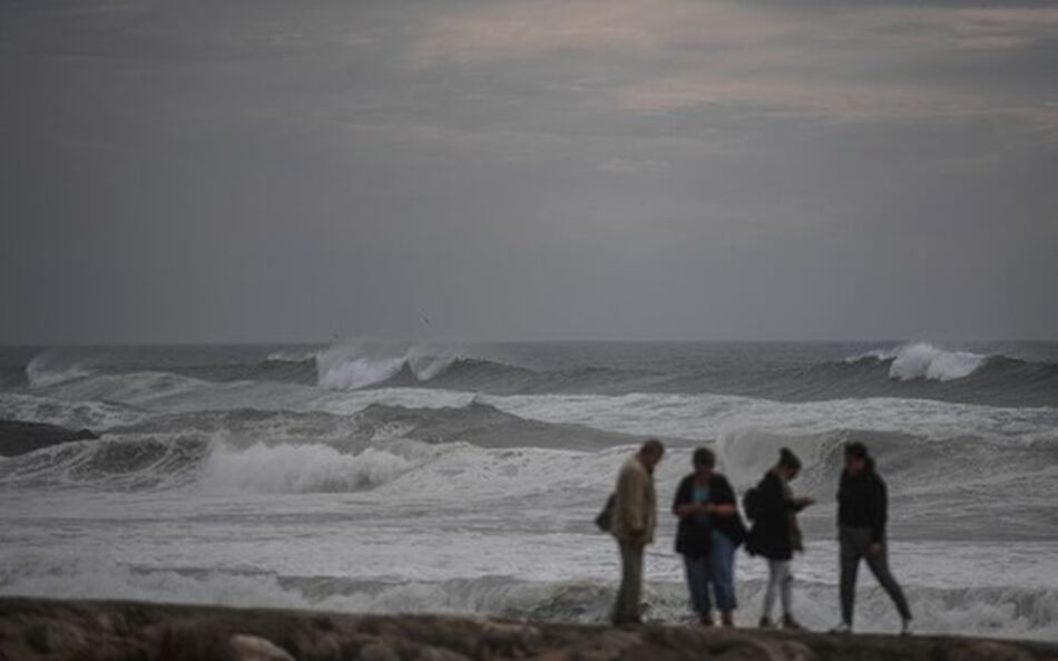 Leslie se debilita mientras se acerca a Portugal y España