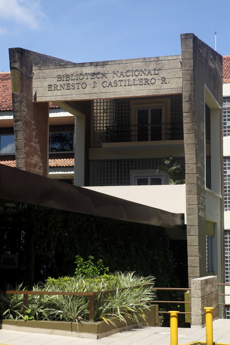 Diez meses sin fondos: la Biblioteca Nacional mendiga $1.8 millones para sobrevivir