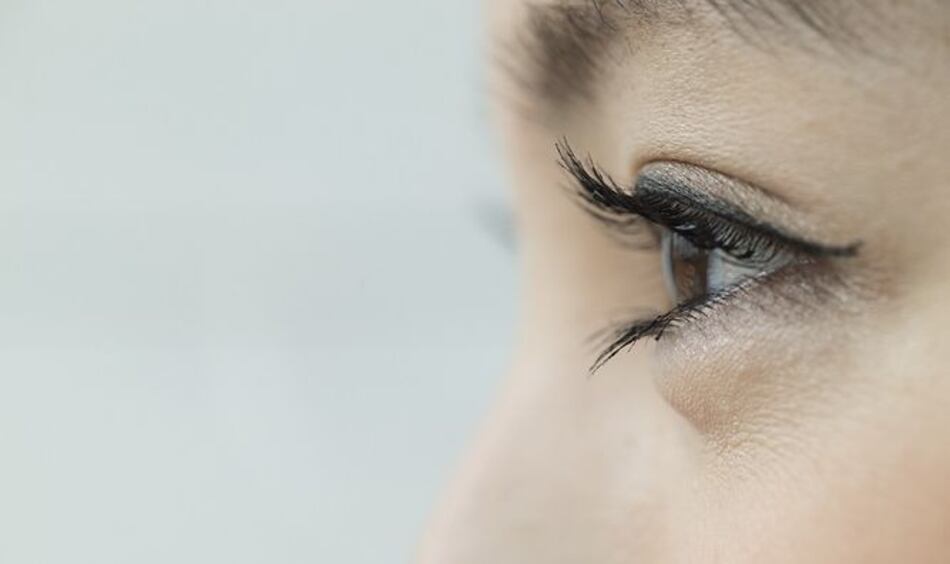 Cuidado de los ojos cuando se exponen al sol