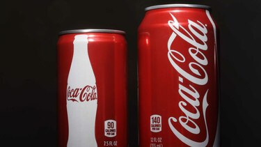 Coca Cola suspendió su producción en Venezuela por falta de azúcar