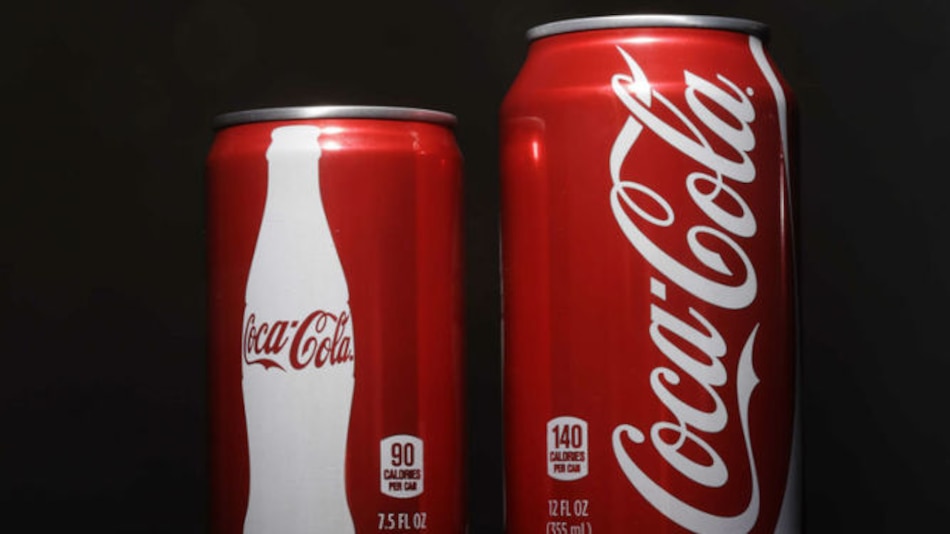 Coca Cola suspendió su producción en Venezuela por falta de azúcar