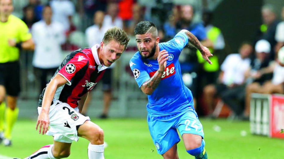 Napoli y Sevilla, a la Champions