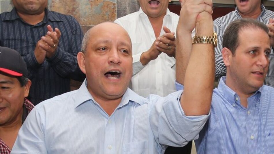 Crispiano Adames era el cabildero de Cobranzas del Istmo