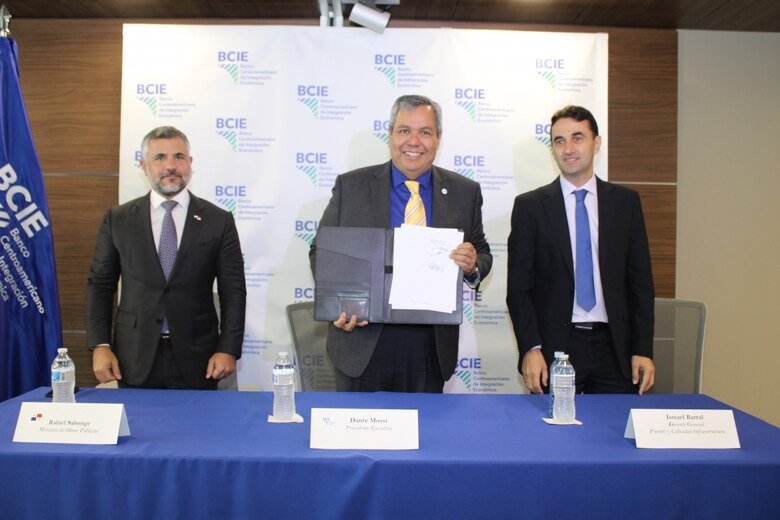 Viaducto que reemplazó el primer tramo del corredor de las playas tiene 31% de avance