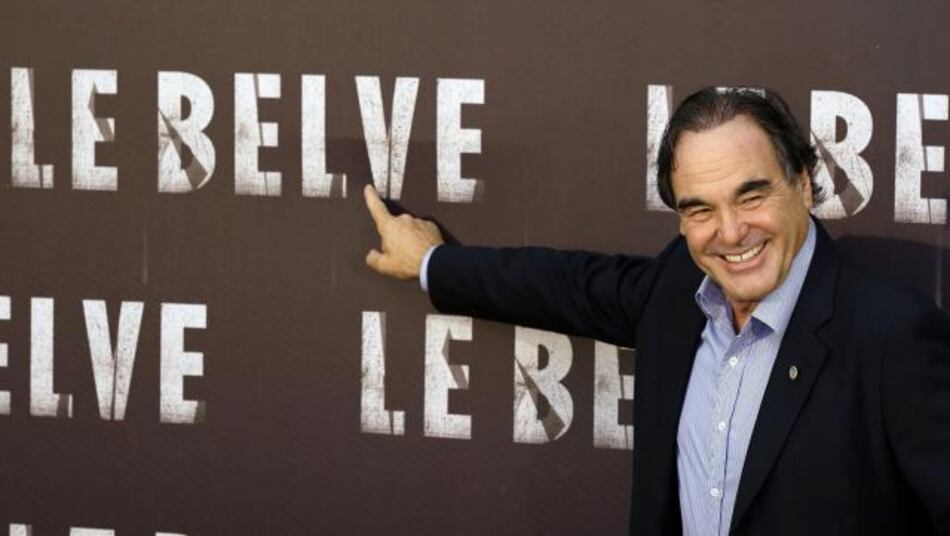 El director Oliver Stone prefiere vivir en el presente