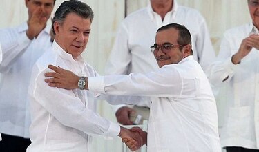 Santos y las FARC, en la lista de potenciales ganadores del Nobel de Paz