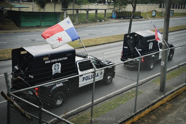 En la línea de fuego: la experiencia de reportar entre perdigones y fuerza policial