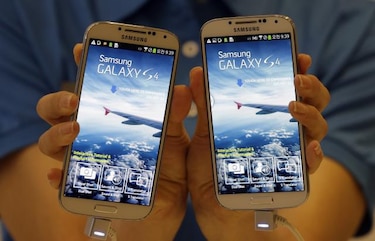 Sale a la venta el teléfono Galaxy S4 de Samsung