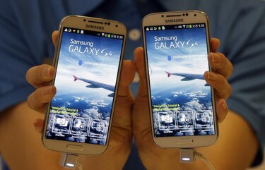 Sale a la venta el teléfono Galaxy S4 de Samsung