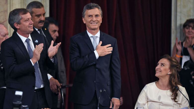 Mauricio Macri jura como nuevo presidente de Argentina