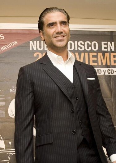 Alejandro Fernández regala sus 'confidencias a 10 mil personas en México