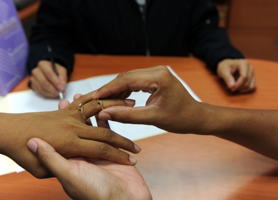 Entró a regir la ley que prohíbe matrimonios entre menores