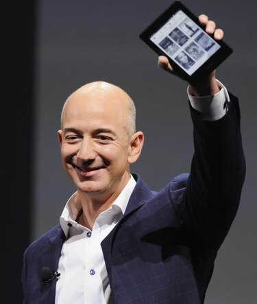 El jefe de Amazon aconseja a periódicos dar salto a lo digital