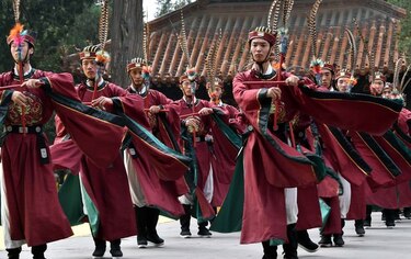 China festeja el 2 mil 566 aniversario de Confucio, padre del pensamiento oriental