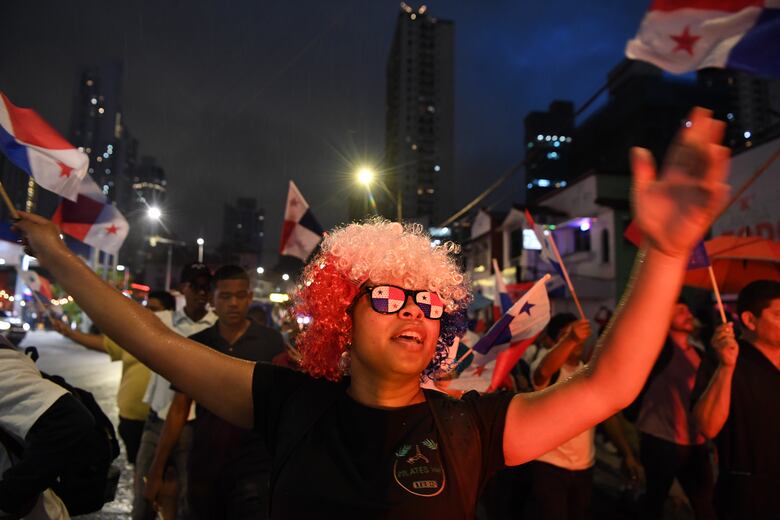 Ministros responden a protestas por reformas a la CSS, mina y memorando con EUA