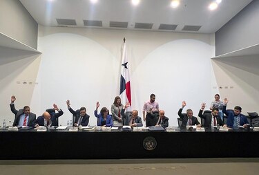 Primer debate de la reforma a la Caja de Seguro Social