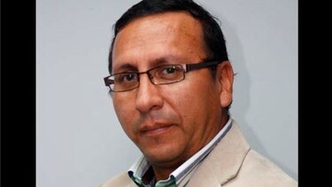 Sentencian a periodista a prisión en suspenso por difamar a expresidente