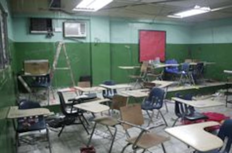 Docentes del Instituto Fermín Naudeau deciden mantener paro