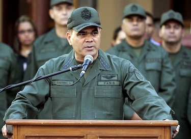 Ministro niega que Nicolás Maduro se sostenga por militares y Tribunal Supremo