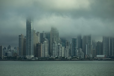 Hay un aviso de vigilancia por lluvias y aguaceros significativos en varios sectores del país