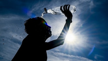 ‘Es una locura alucinante’: por qué esta semana se están pulverizando los récords de temperatura en Europa occidental