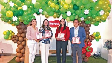 Huggies presentó Huggies Natural Care- Cuidado puro y natural