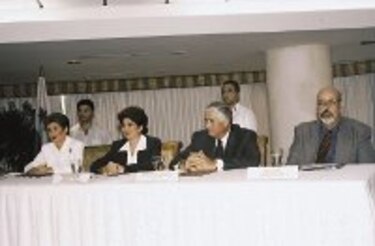 La búsqueda de acuerdos nacionales