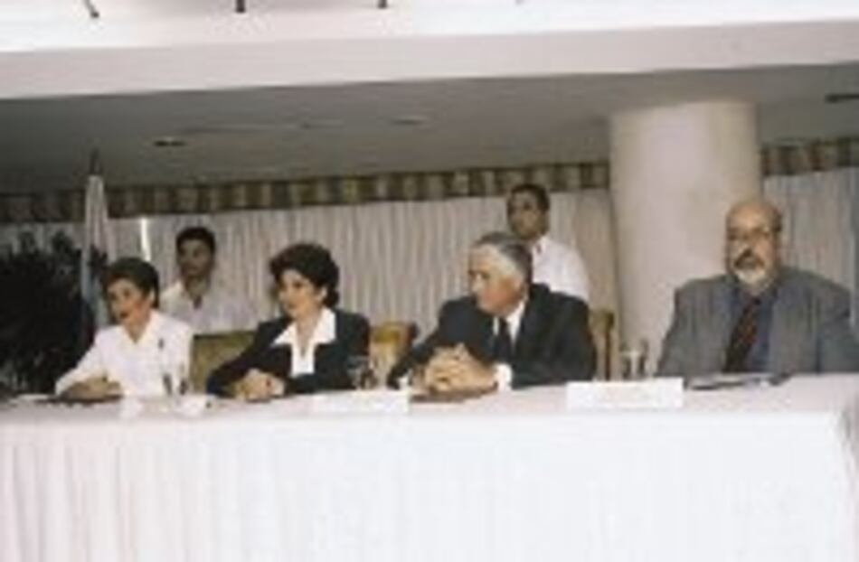 La búsqueda de acuerdos nacionales