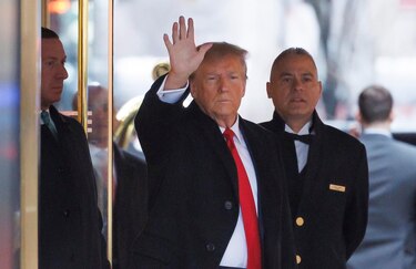 Donald Trump paga una fianza de 91 millones de dólares para apelar el veredicto de su caso por difamación
