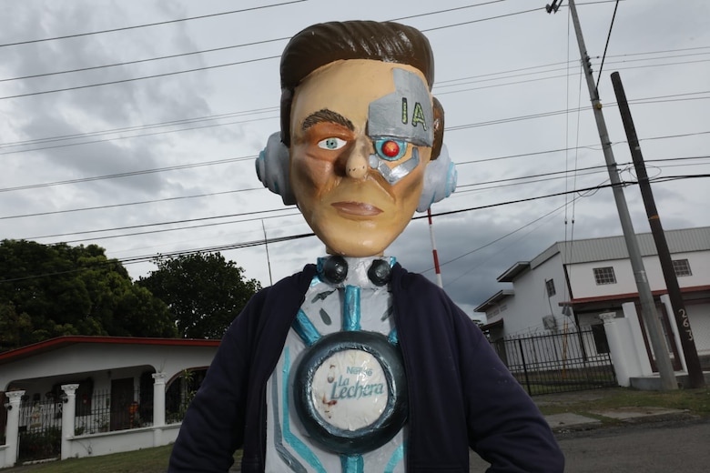 Los protagonistas de los muñecos de fin de año