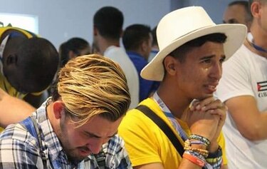 Papa Francisco sorprende a peregrinos cubanos