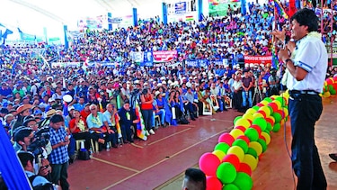 Partido de Evo Morales aprueba su candidatura para 2019