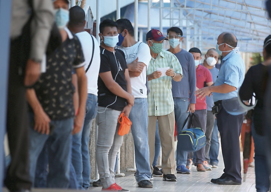 ‘La curva nunca se aplanó y nunca se preparó el sistema de salud’: Mendoza