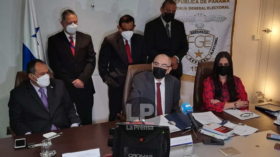 Fiscalía Electoral envía circular a ministros y directores de entidades para advertir sobre el uso de bienes con fines políticos