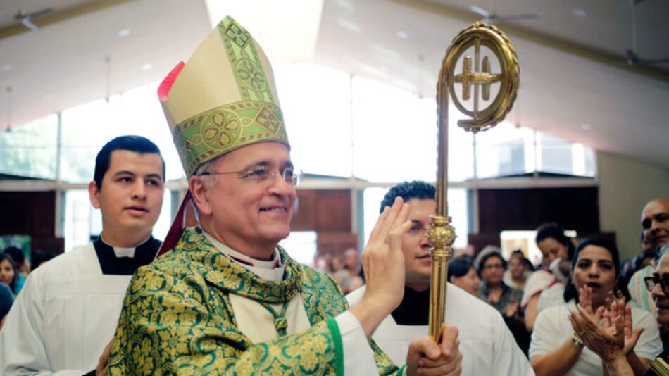 Iglesia nicaragüenses seguirá en diálogo pese a calumnias, dice obispo