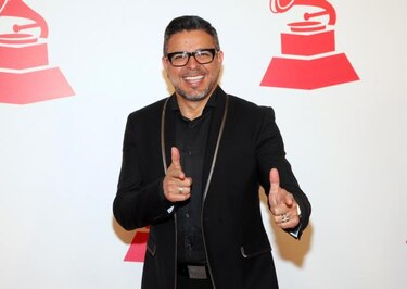 Luis Enrique vence a Rubén Blades en el Grammy Latino