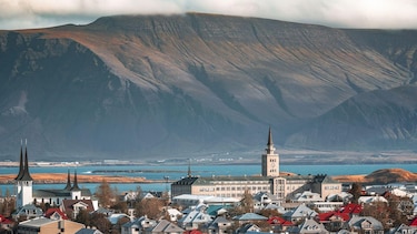 5 de los países más seguros del mundo en 2025 (y qué los hace así, según sus residentes)