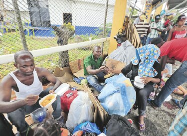 Ministerio de Seguridad de Costa Rica denuncia paso irregular de africanos en frontera con Panamá