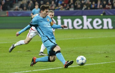Roma entra en octavos con un deslucido y tenso empate