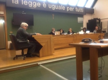Martinelli presunto extorsionador; Lavítola su vehículo