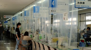 Japón lanzará una aplicación de trazabilidad para evitar la propagación de la Covid-19