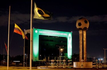 Controladora de avión del Chapecoense denuncia amenazas