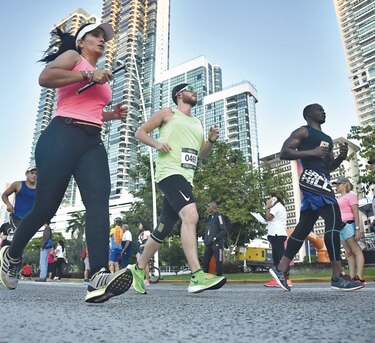 Kenianos dominan Maratón de Panamá